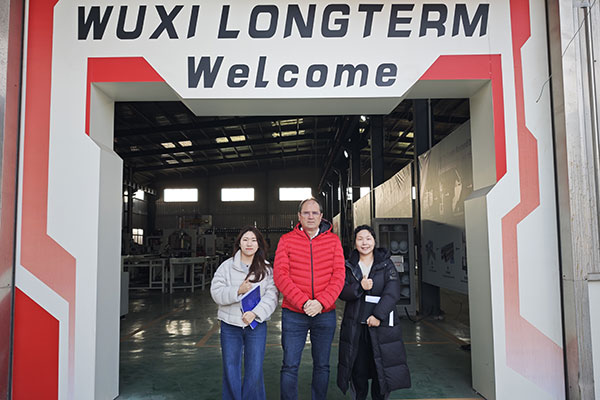 Wuxi Longterm LPG cylinder welding line